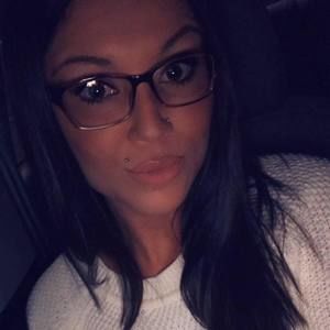 Meet your Posher, Courtney